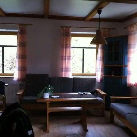 Bei Der Grossen Linde * Wilhelmsthal